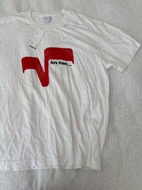 UO iets frans graphic tee   size XL  details: -NWT -men's short sleeve tshirt -c